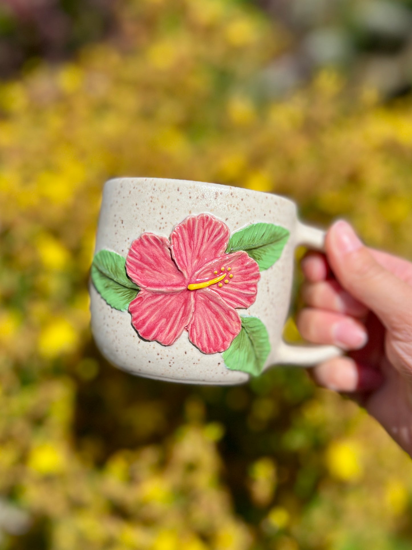 Sandy Hibiscus Mug (16oz)