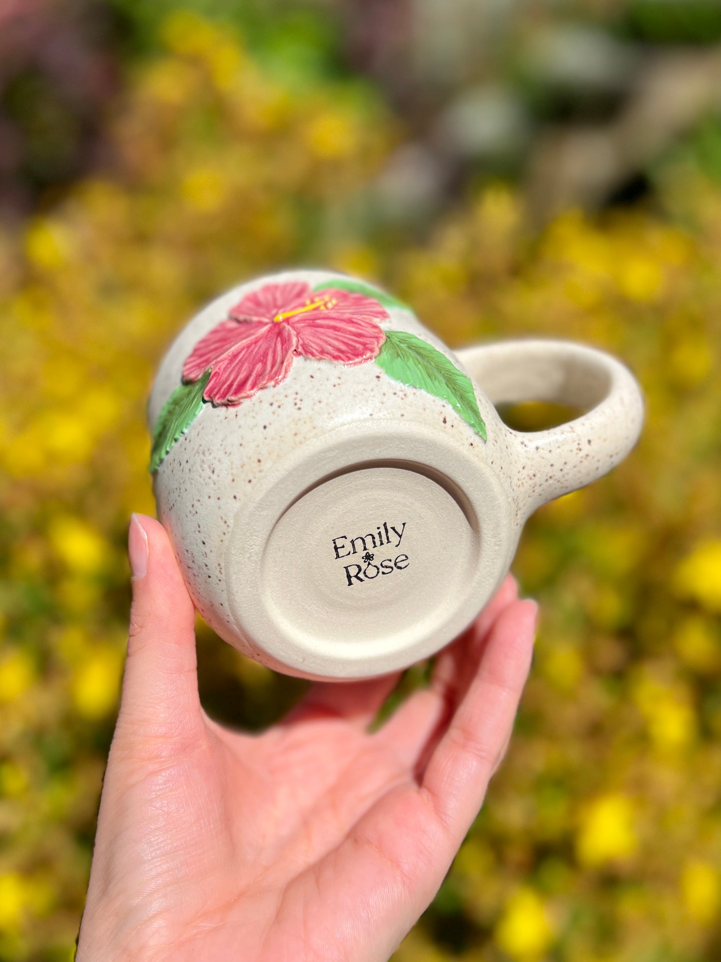 Sandy Hibiscus Mug (16oz)