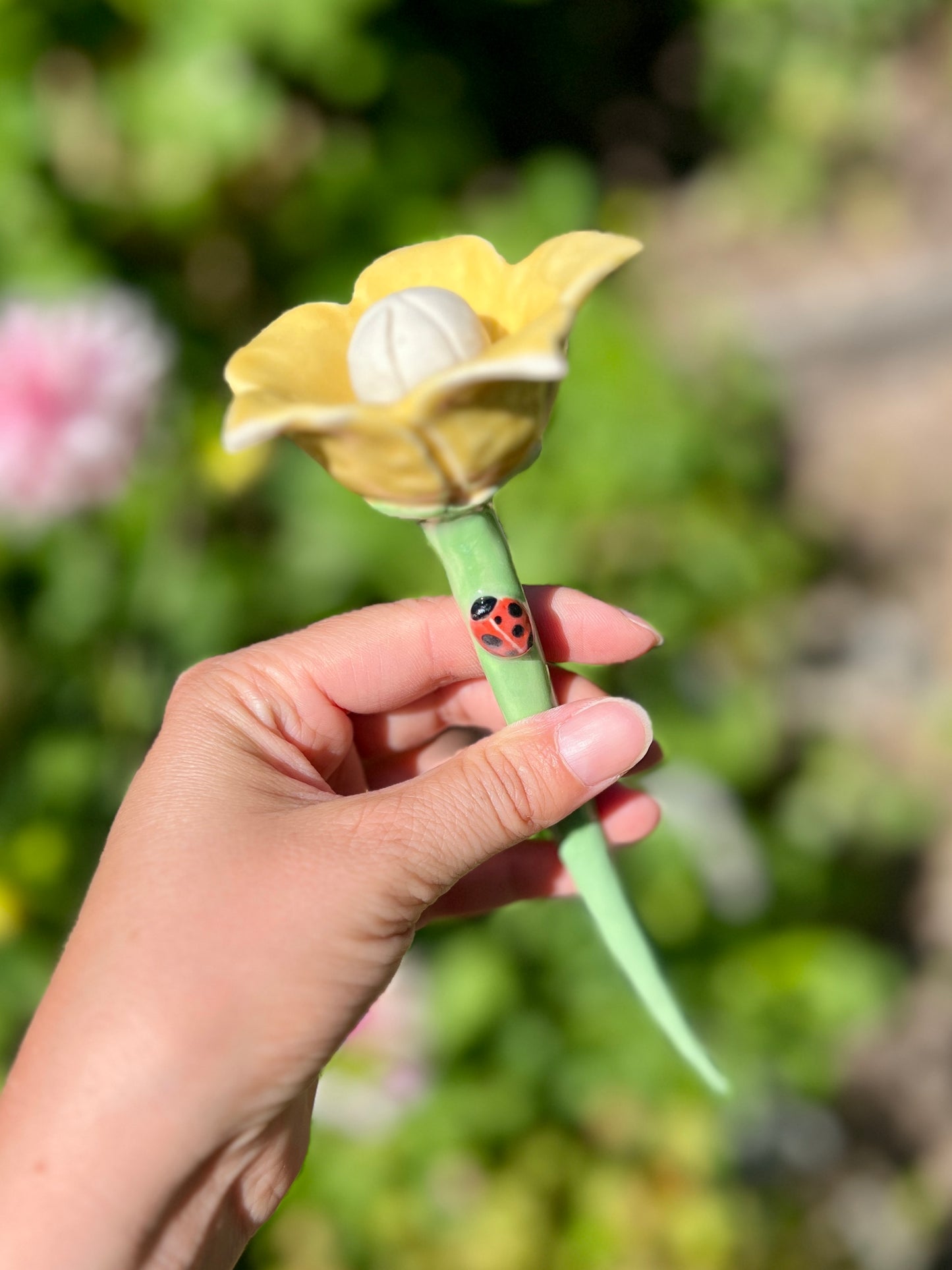 Yellow Bee Drinking Cup