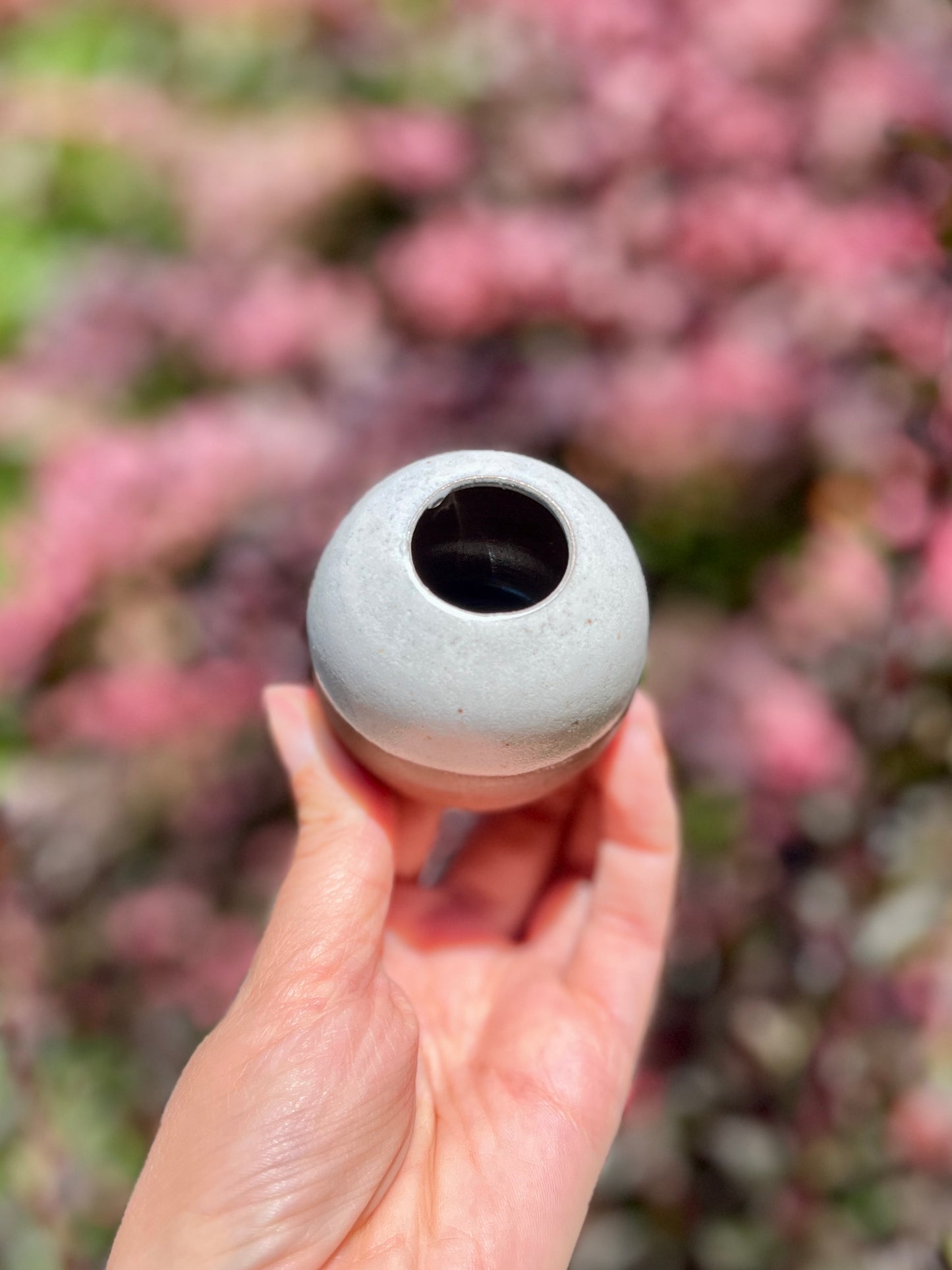 Wildflower Vase (2" H)