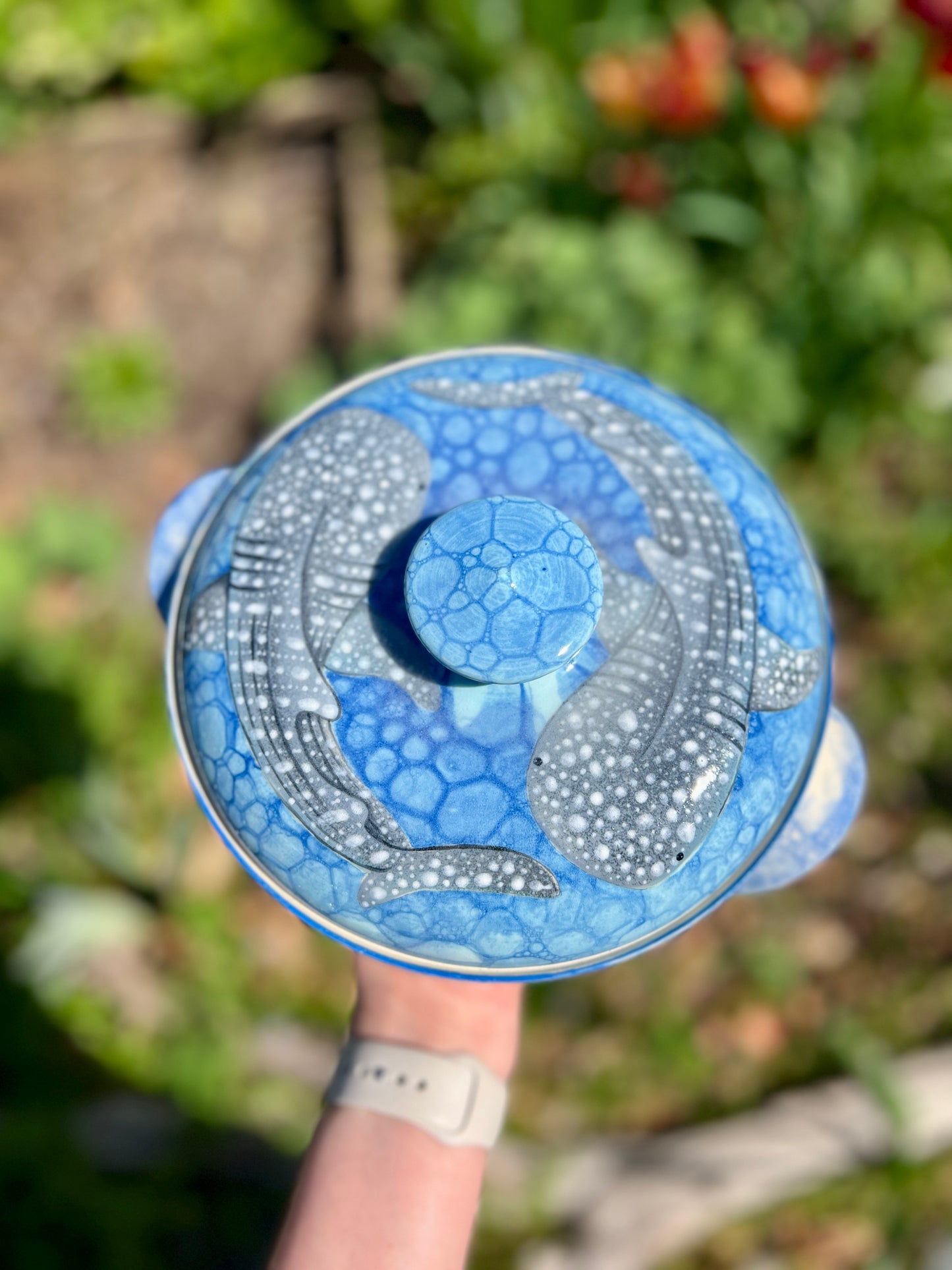 Double Whale Shark Handpainted Casserole Dish - Bubble Glazed ( W 8.5")