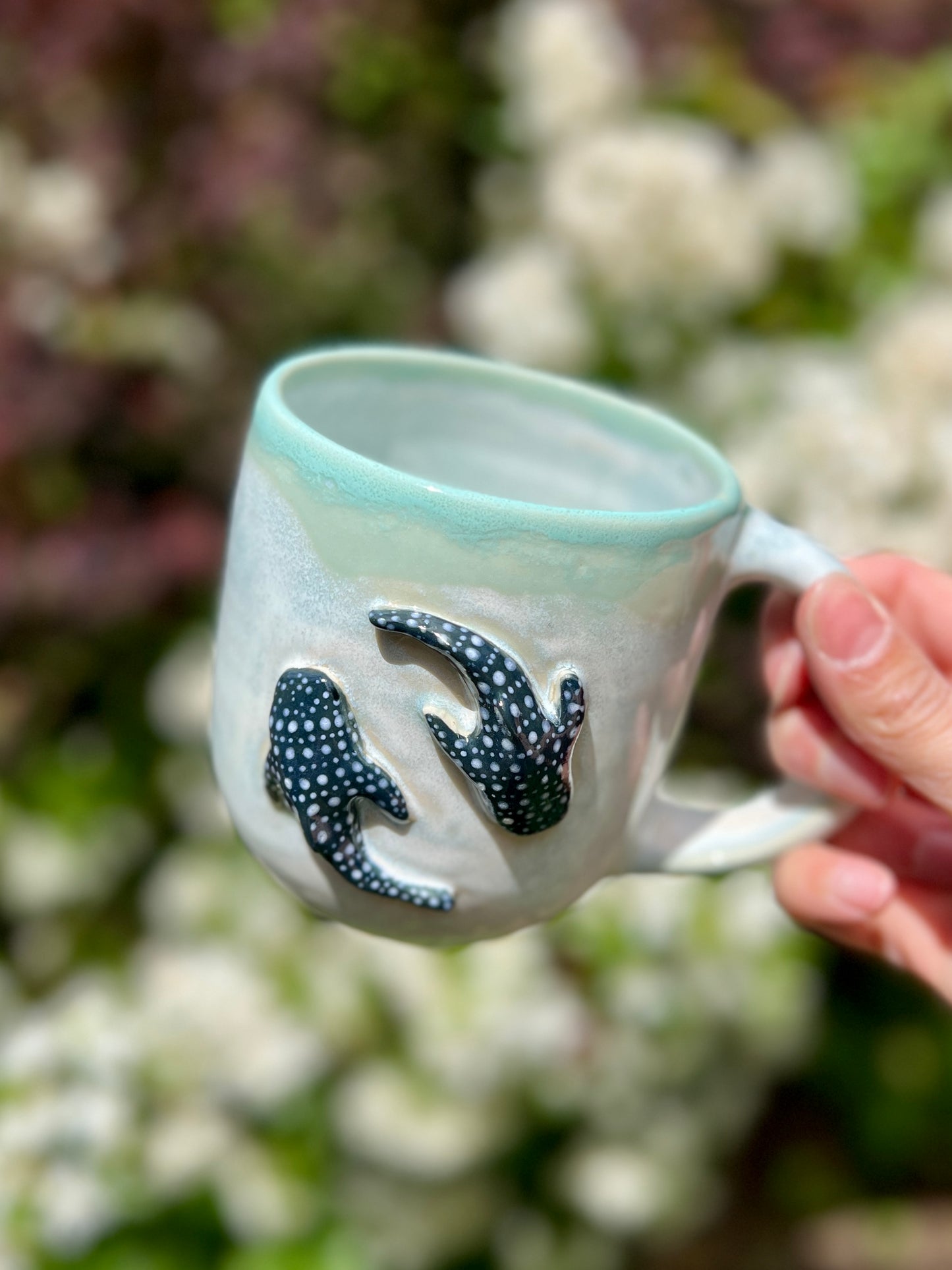 Double whale Shark mug - Seafoam (17oz)