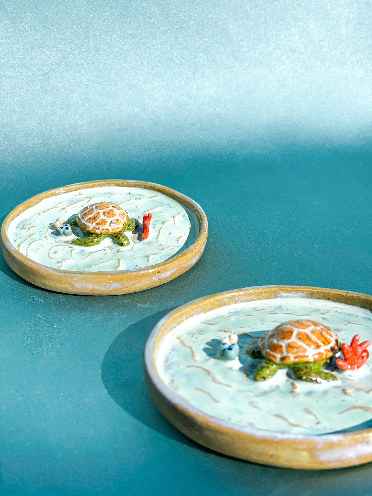 Resting turtle trinket dish