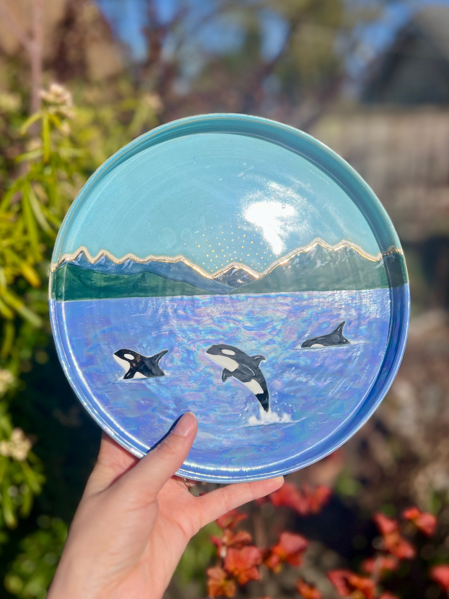 Mountain Orca Plate (9.5" D)