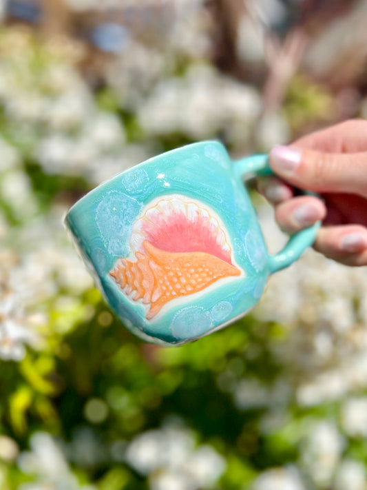 Porcelain Conch Shell Mug (14oz)