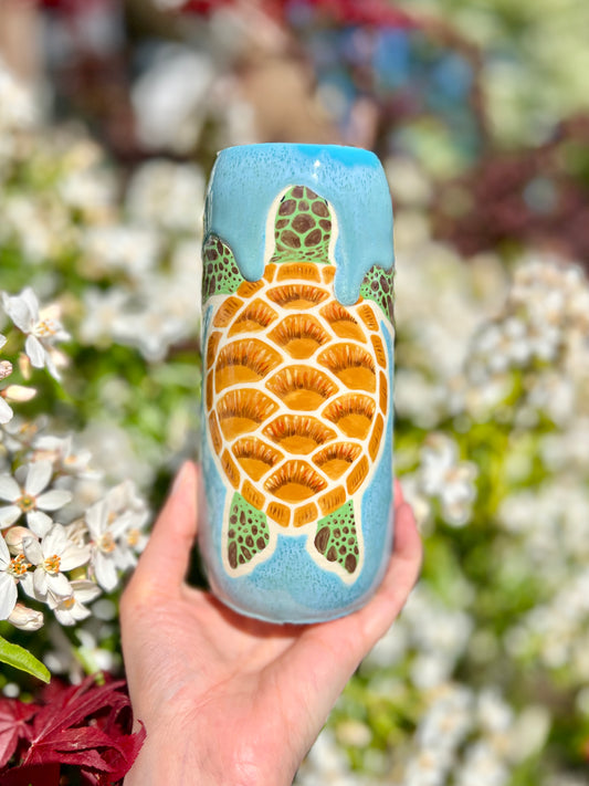 Wading Honu Vase (H 7") L3 Oopsie