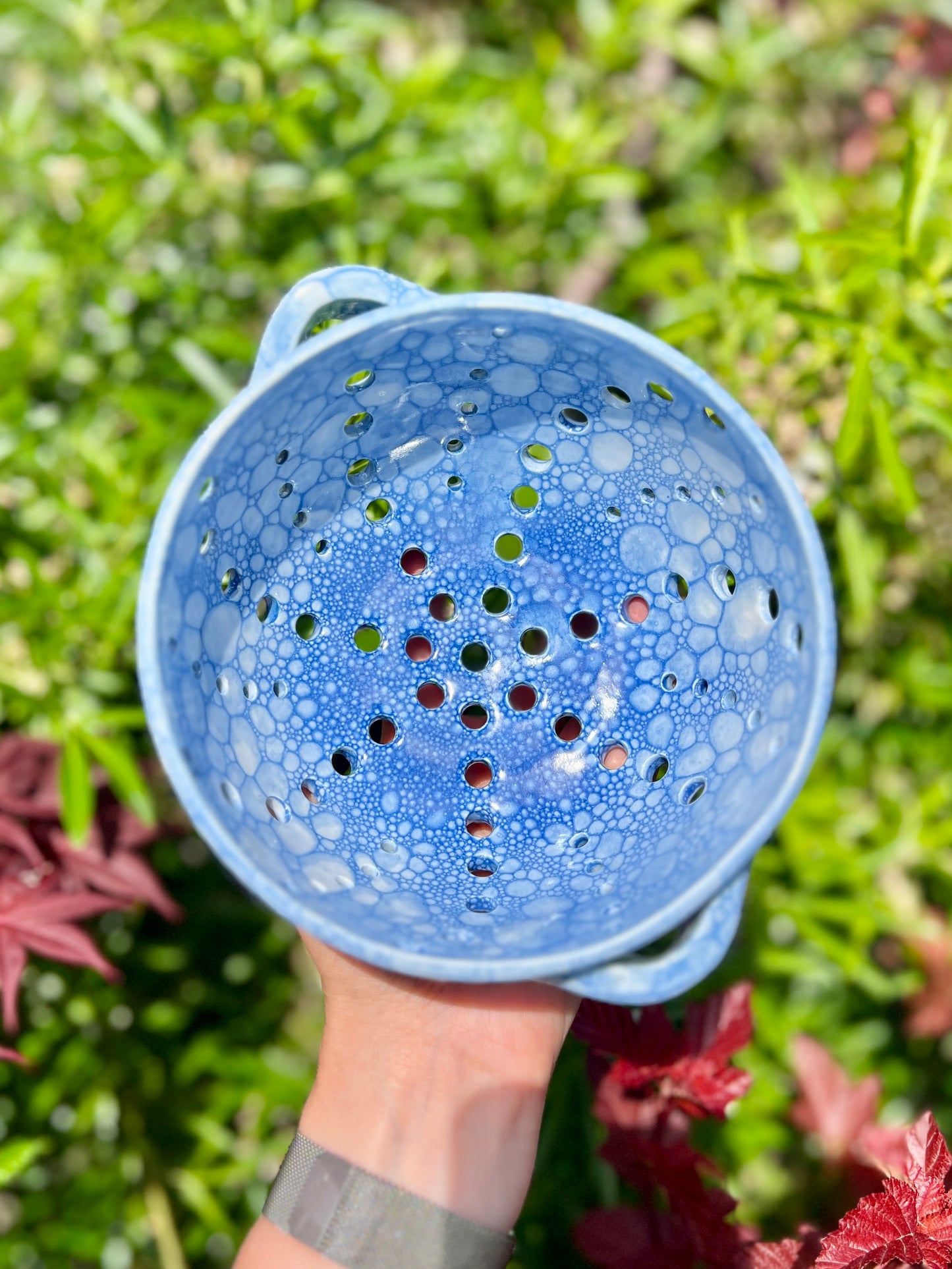 Spiral Berry Strainer Bowl