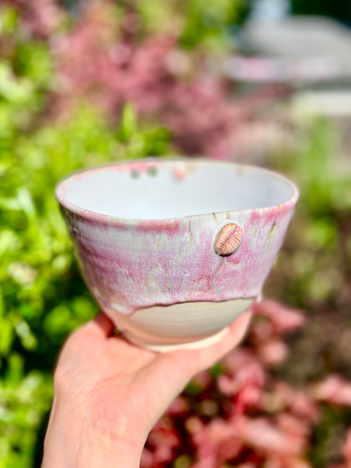 Cowrie Ramen Bowl with Chopstick Holder