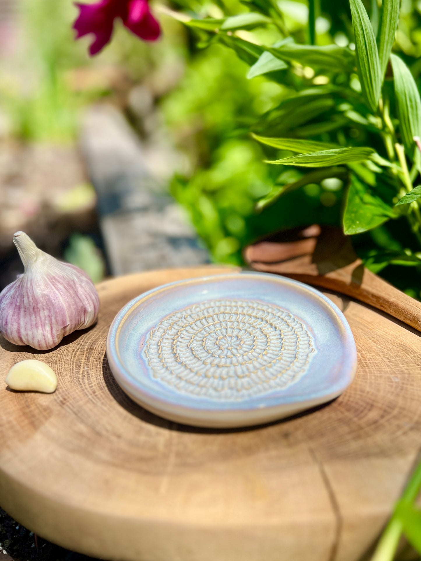 Moon Glow Garlic Grater Spoon Rest