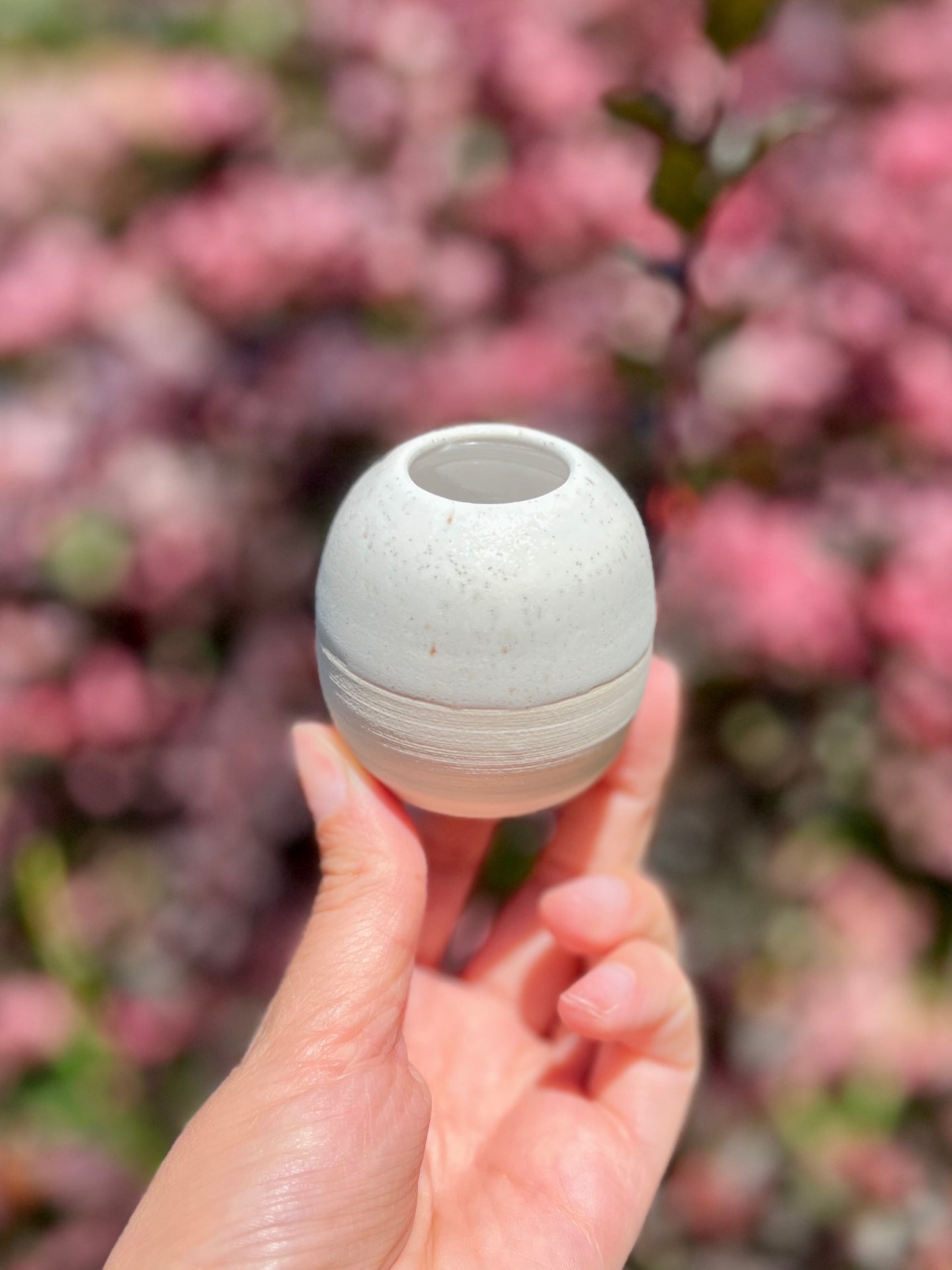 Wildflower Vase (2" H)