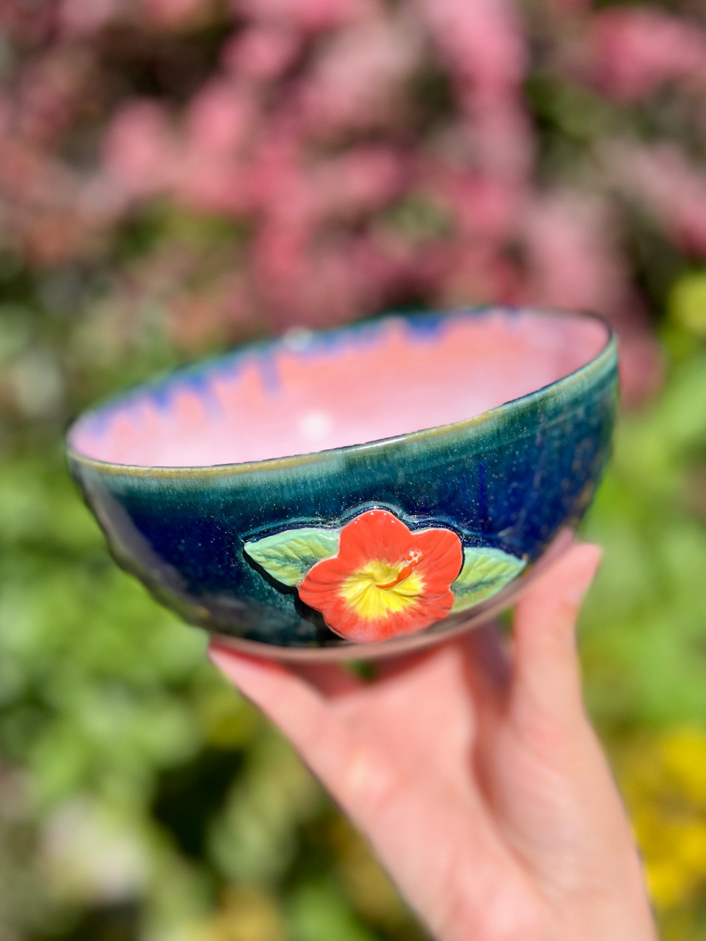 Hibiscus Bowl (W 6")
