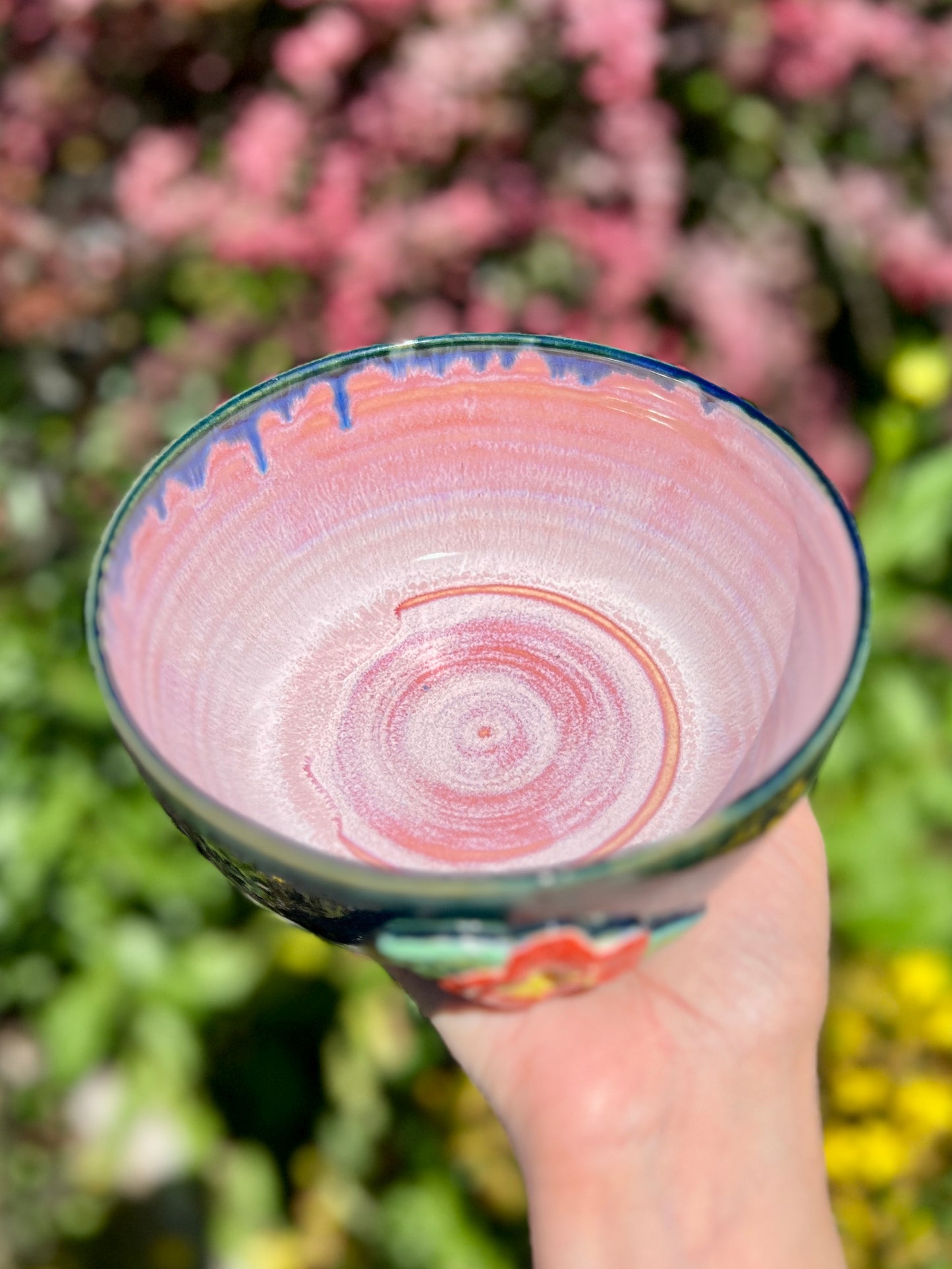 Hibiscus Bowl (W 6")
