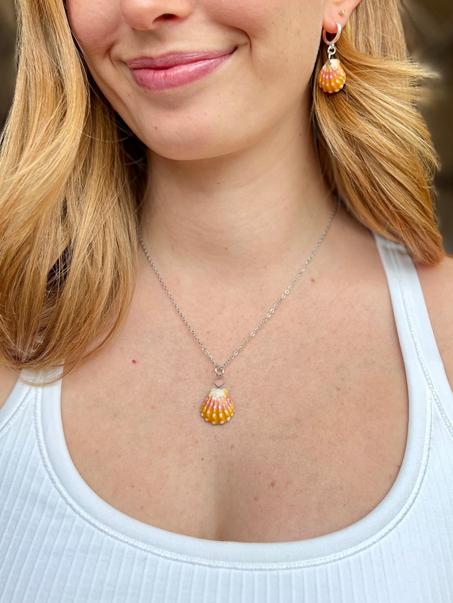 Sunrise Shell Earrings - Platinum Plated Brass