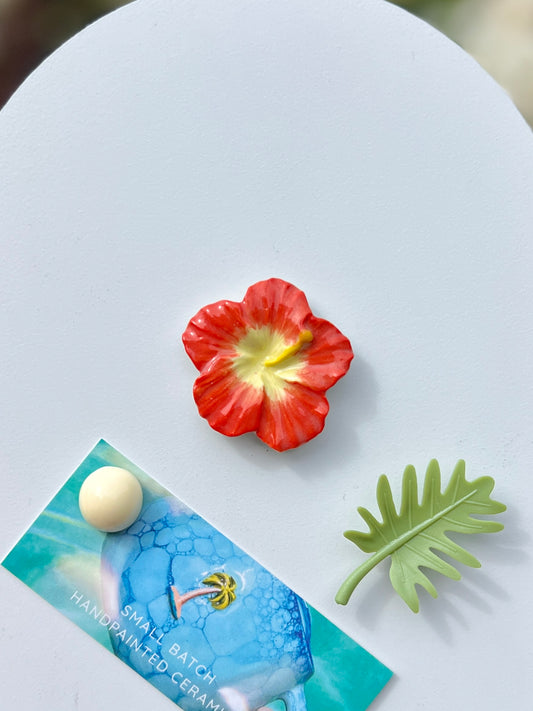 Red hibiscus Magnet