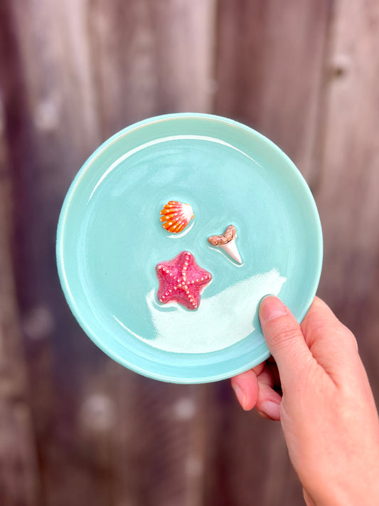 Ocean Treasures Trinket Dish (5.5" D)